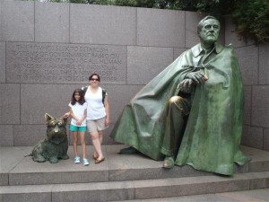 Roosevelt Memorial Dog